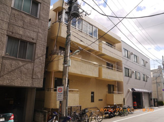 【外観】 | 太陽に愛された邸は、陽当り・通風に優れた魅力的で快適さを追求した邸宅。