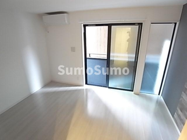 AMAGASAKI Modern Heightの居間・リビング