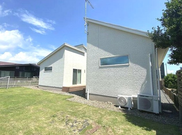 長生郡一宮町東浪見　平家中古戸建の庭|平成23年1月築2LDK平家 敷地約125坪バーデキューやドックランが可能です5台可オール電化海近