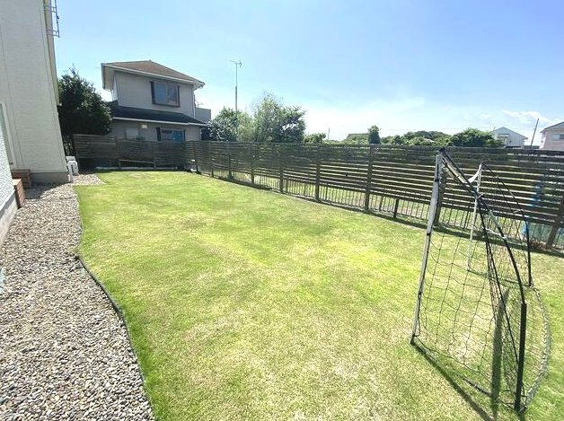 長生郡一宮町東浪見　平家中古戸建の庭|平成23年1月築2LDK平家 敷地約125坪バーデキューやドックランが可能です5台可オール電化海近