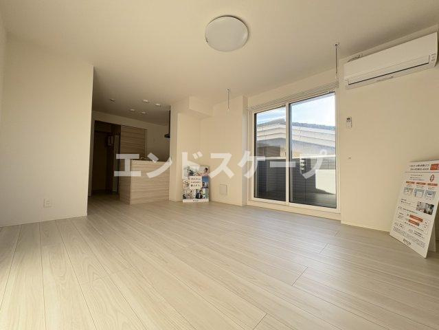 D-ROOM 文京町3丁目の居間・リビング|高崎、前橋のお部屋探しはエンドスケープまで！お客様の理想お聞かせ下さい♪