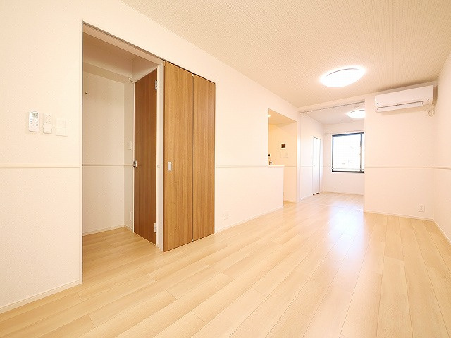 エレガンス　ハーモニーの居間・リビング