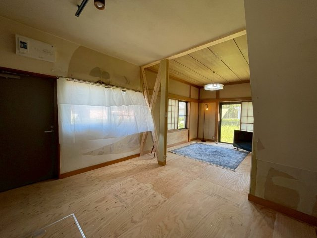 銚子市三崎町１丁目　中古戸建の居間・リビング