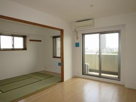 エコロジー錦糸町レジデンスの居間・リビング