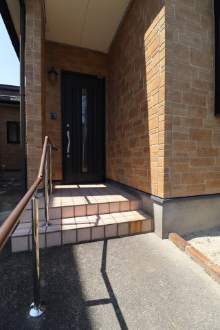 花畑中垣貸家のロビー