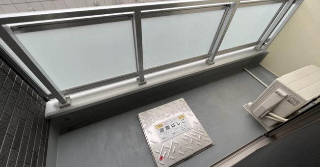 【バルコニー】