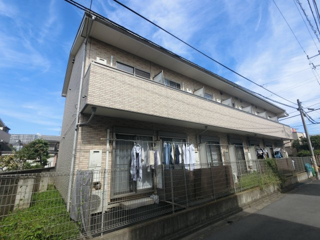 ルームピア船橋の外観