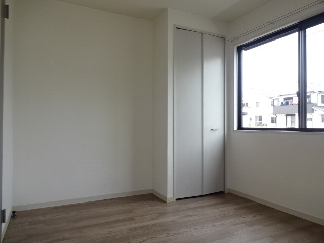 フォーレス塩屋の居間・リビング