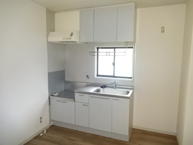 フォーレス塩屋のキッチン