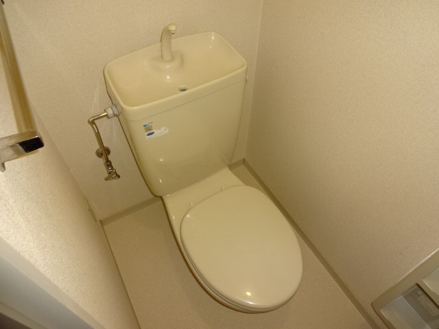 フォーレス塩屋のトイレ