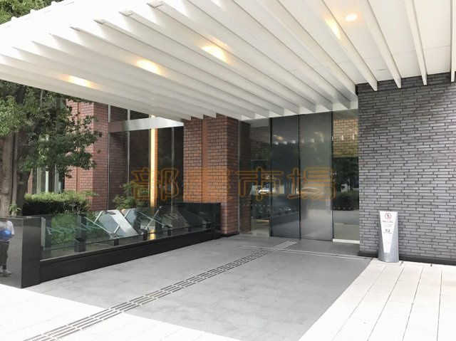 浅草タワーのエントランス