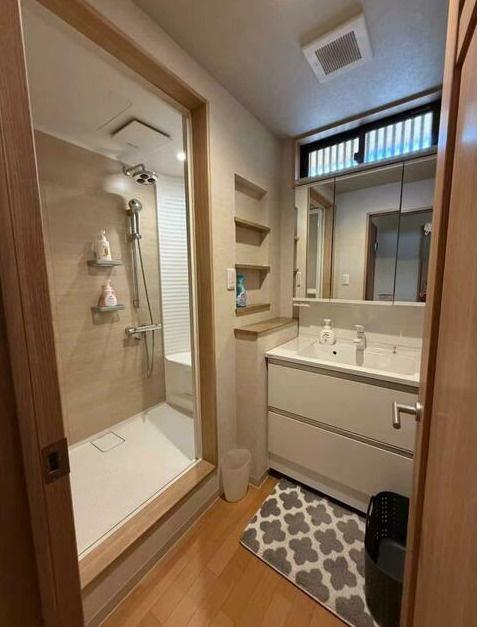 浄土寺南田町戸建ての独立洗面台