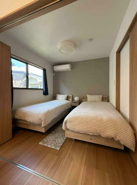 浄土寺南田町戸建ての寝室