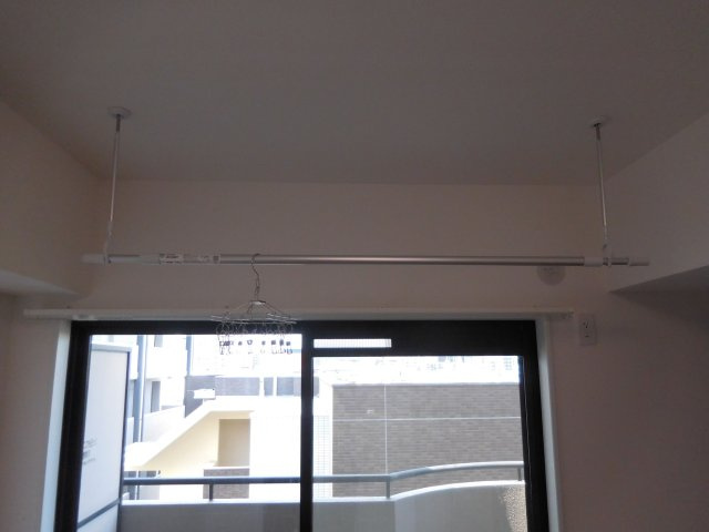 【その他】 | グランドステイツ薬院ギャラリー | 室内物干しも設置済みなので雨の日や花粉の季節のお洗濯物も安心です