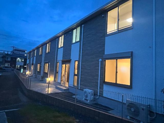 ユーフォリアの外観|外観写真（夜）