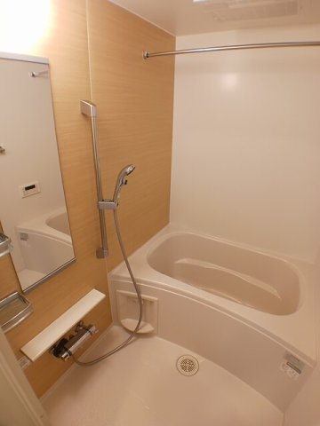 ステムガーデンの浴室