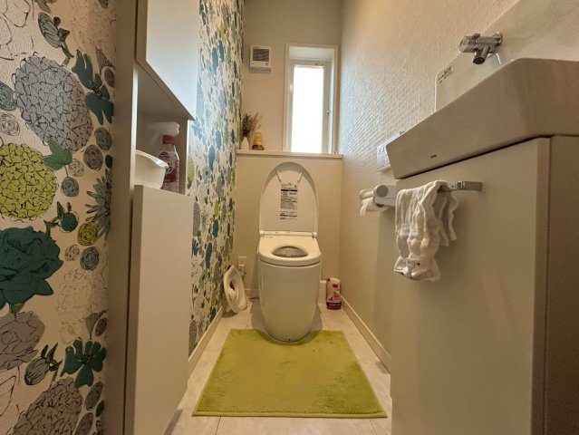 館山市南条　中古戸建のトイレ