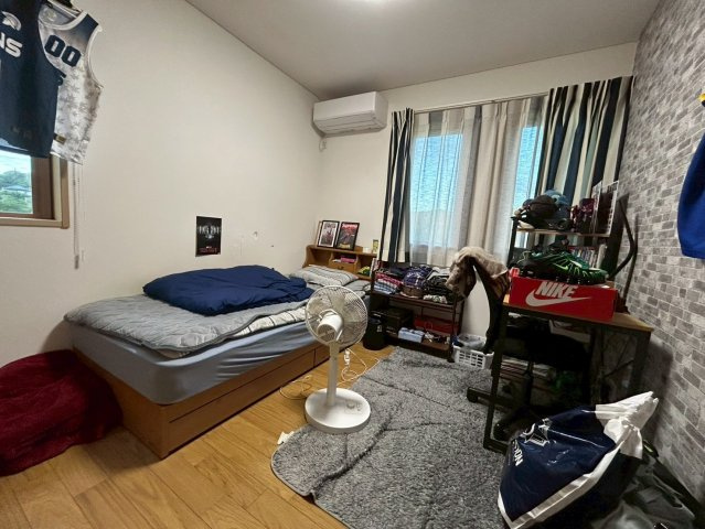 館山市南条　中古戸建の洋室