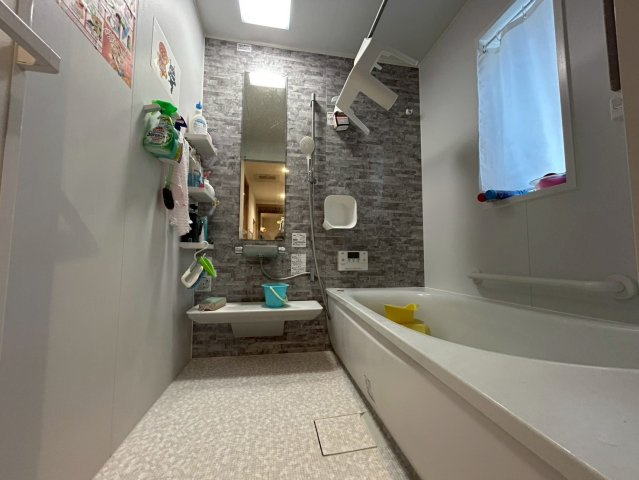 館山市南条　中古戸建の浴室