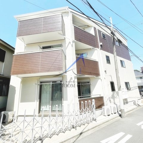 Ｐｒｅｎｄｒｅ　Ｌａ　ｍｅｒ