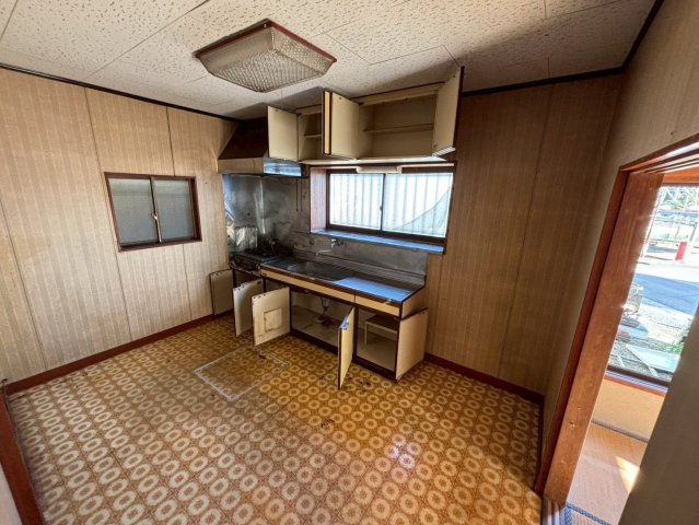 市原市喜多　中古戸建のキッチン