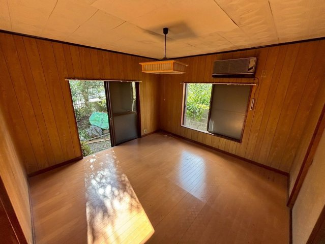 市原市喜多　中古戸建の洋室|1階洋室