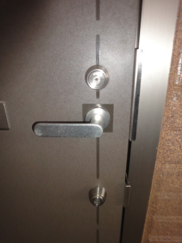 メゾン　ジュピタの玄関|★セキュリティ高い玄関ダブルロック★