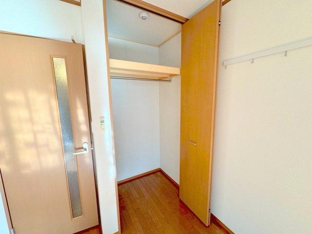 メゾン　ジュピタの内装|★天井まである大型収納★