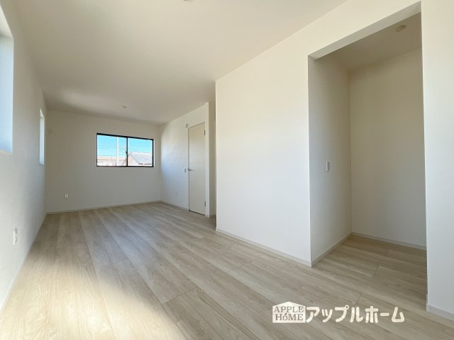 熊谷市別府２丁目　新築戸建　全1棟　の洋室