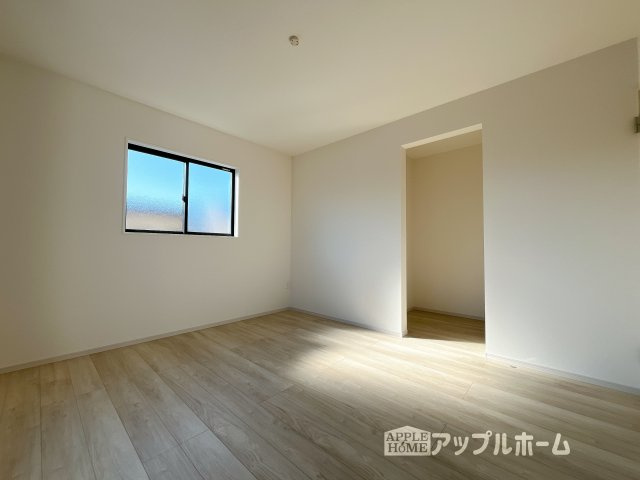 熊谷市別府２丁目　新築戸建　全1棟　の洋室