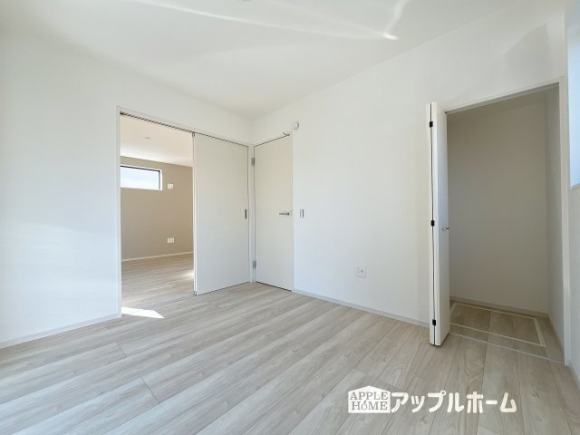 熊谷市別府２丁目　新築戸建　全1棟　の洋室