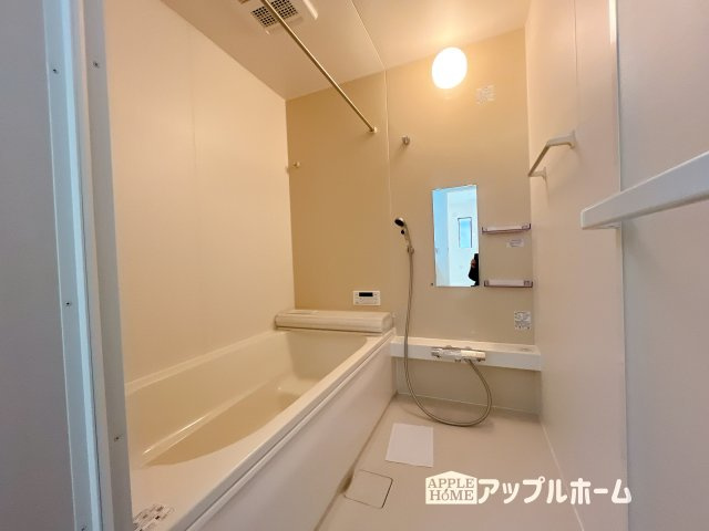 熊谷市別府２丁目　新築戸建　全1棟　の浴室