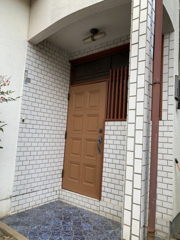 松戸市大橋　中古戸建の玄関