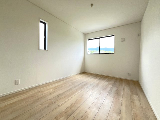 【子供部屋】 | 糟屋郡宇美町宇美東1丁目第2　1号棟（全5棟）【仲介手数料無料・0円】 | 現地写真。
