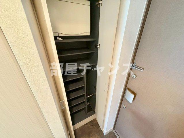 プレサンス名古屋STATIONビジュの収納