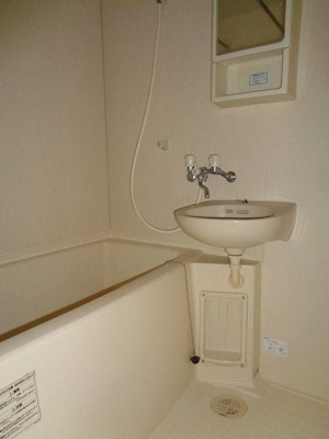 【浴室】 | ジュンスティル