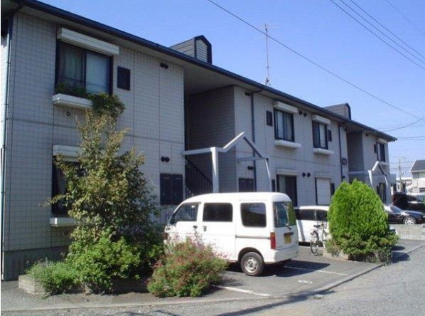 新座市新堀３丁目のアパートの外観