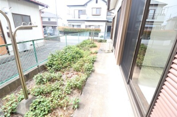 ブルーウェル 2号棟の庭|テラス