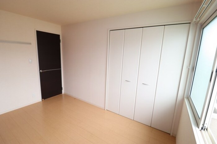 オベルジーヌ Ｂの洋室|洋室６帖