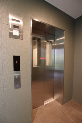 エレベーター