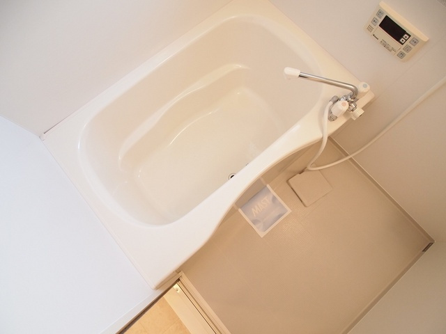 シャーメゾン秋山Ｂの浴室