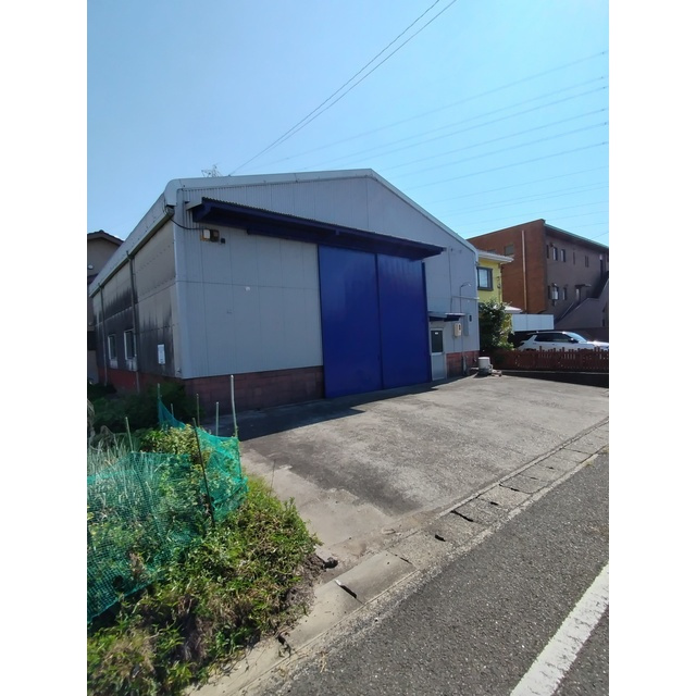 六条北倉庫の外観