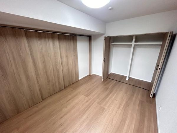 【寝室】 | メロディーハイム香里ヶ丘ツインビューベガタワー