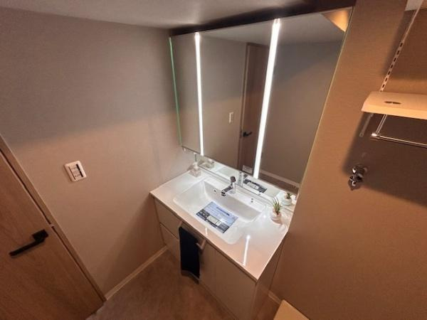 【独立洗面台】 | メロディーハイム香里ヶ丘ツインビューベガタワー