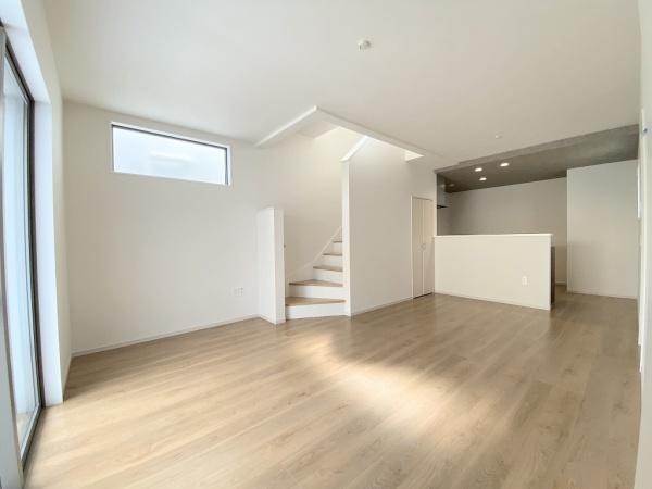 【居間・リビング】 | 明石市東野町1期1号棟　新築戸建