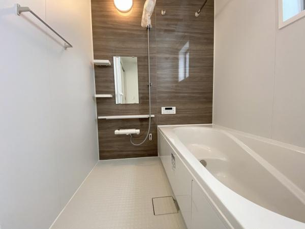 【浴室】 | 明石市東野町1期2号棟　新築戸建