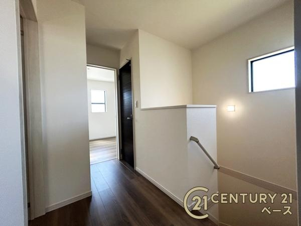 リーブルガーデン石原田町 ／新築一戸建の内装|■現地撮影写真■こちらは２階廊下部分です！