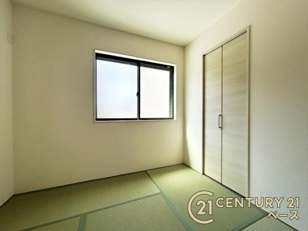 リーブルガーデン石原田町 ／新築一戸建の和室|■現地撮影写真■リビング隣接タイプの和室です！