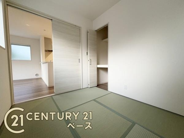 リーブルガーデン曽我町 １号棟 ／新築一戸建の和室|■現地撮影写真■ほっこり落ち着ける和室。客間としても、ご家族のくつろぎスペースとしてもご利用いただけます。
