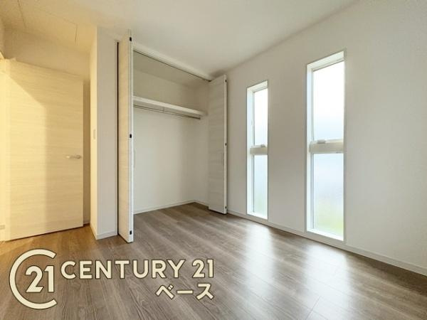 リーブルガーデン曽我町 １号棟 ／新築一戸建の収納|■現地撮影写真■便利なクローゼットを完備！